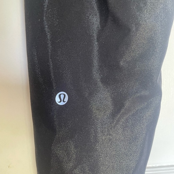 Lululemon Wunder Train HR Tight 28" Foil in Black Women’s Size 12 - Picture 5 of 8